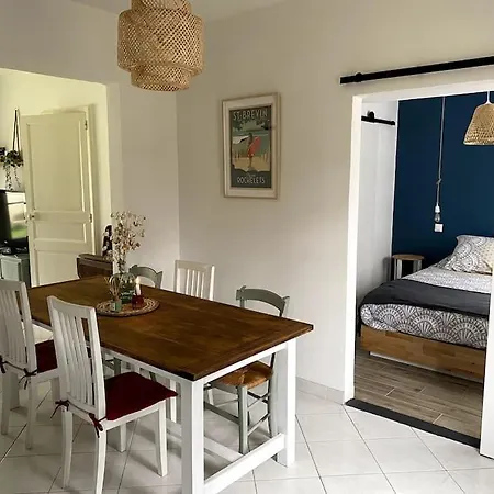 בית נופש Petite Maison Pres De La סן-ברבן-לה-פן