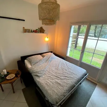 Petite Maison Pres De La בית נופש